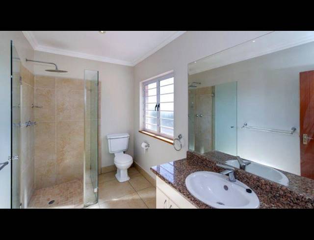 4 BEDROOM HOUSE FOR SALE IN KENSINGTON